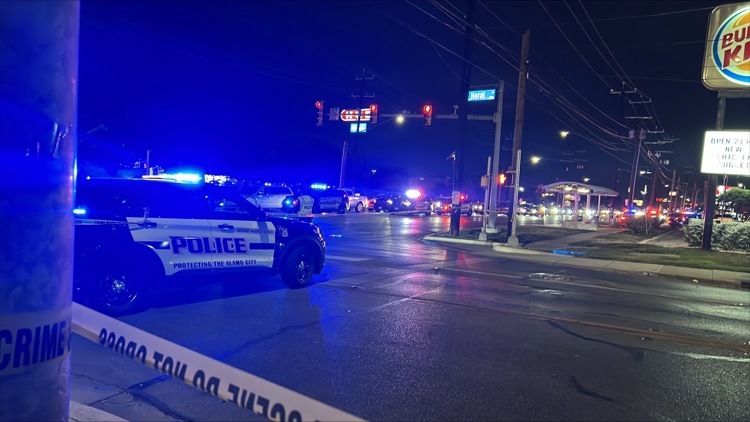 Chief: Man shot by SAPD officers after he fired weapon at them during vehicle pursuit on west side — KENS 5 (San Antonio), Edinburg Community news
