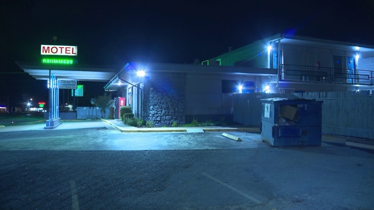 Newborn's body found near Texas dumpster. Arrest affidavit reveals disturbing timeline — KHOU 11 (Houston), Edinburg Community news